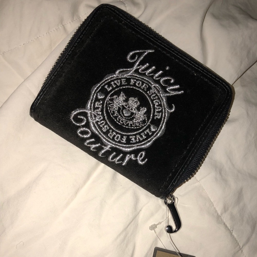 Juicy Couture - Black Wallet